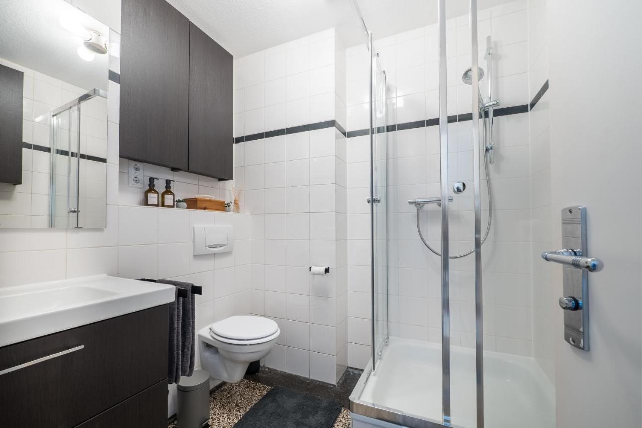 Schwarzlins Loftraum: Stylish Smart With Streaming & Nespresso Apartment *
